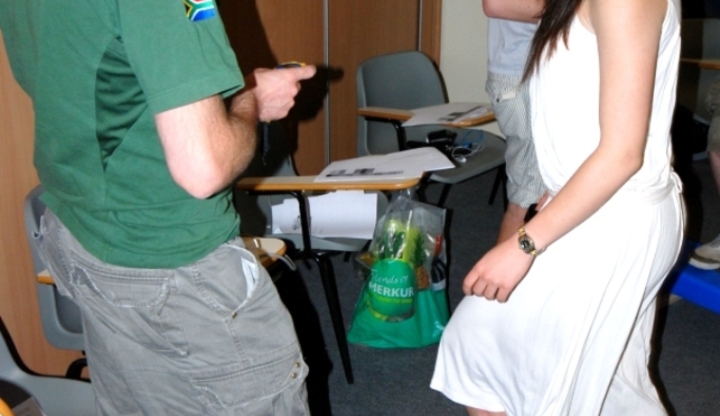 Dr Wilby Williamson monitoring Dr Maryam Khosravi's exercise